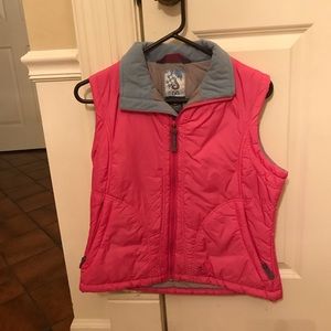 Isis pink puffer vest, size 8